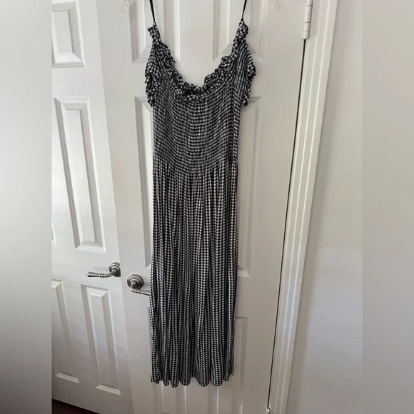 Bardot Black and White Seersucker Dress - Picture 3 of 5